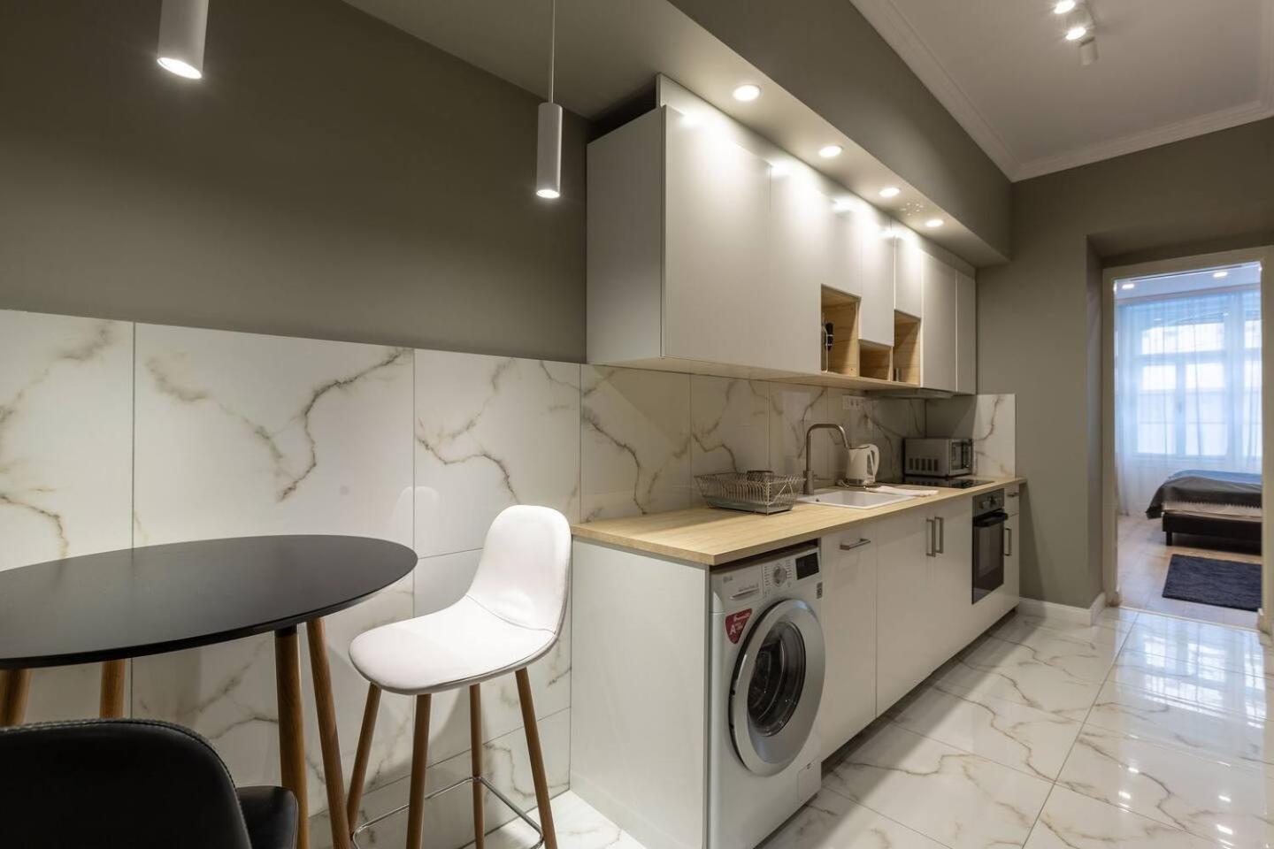 Luxurious Studio Located In The Heart Of 布达佩斯 外观 照片